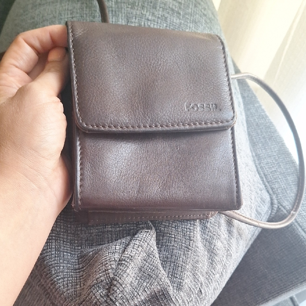 Fossil Brown Leather Wallets with Polished Finish